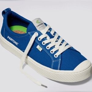 CARIUMA Oca Low Pantone Classic Blue Canvas Lace Up Sneakers Size 8.5